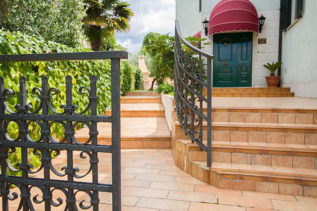 Villa Sveta Eufemija - Bed And Breakfast โรวีน ภายนอก รูปภาพ