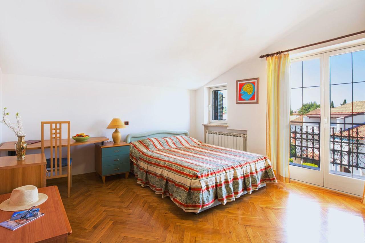 Villa Sveta Eufemija - Bed And Breakfast โรวีน ภายนอก รูปภาพ